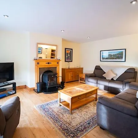 Cluain Dara House בית נופש דינגל