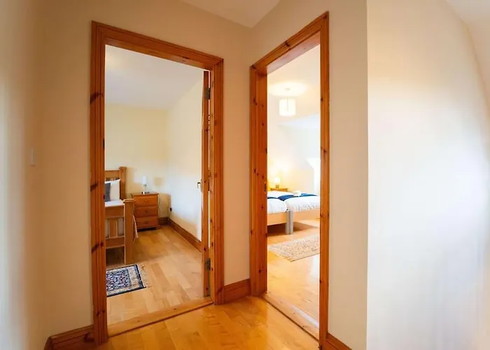 Cluain Dara House * Dingle