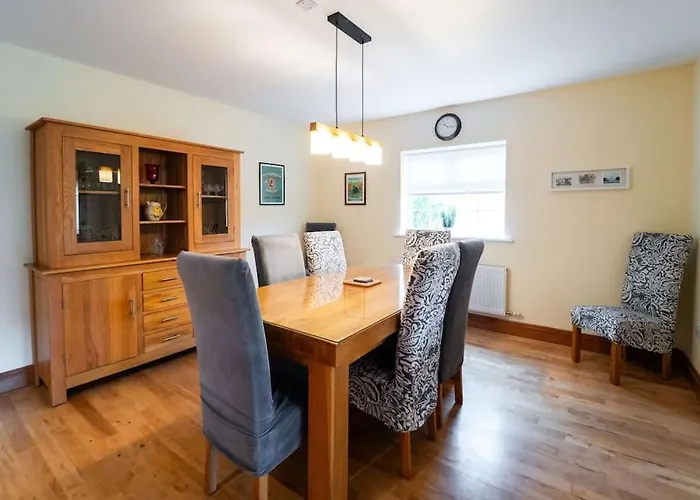 Semesterbostad Cluain Dara House